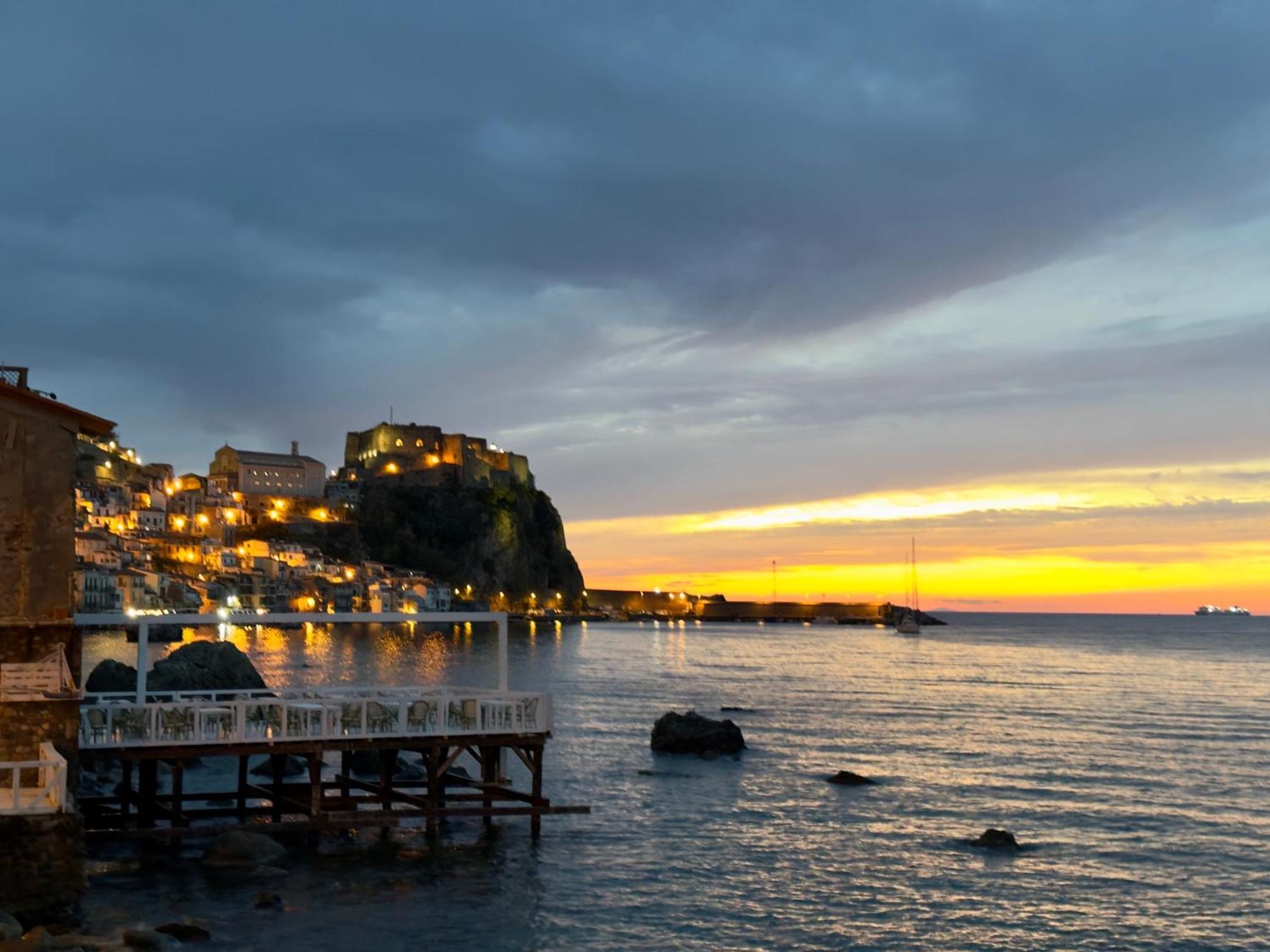 Leonardo Suites Scilla Luaran gambar